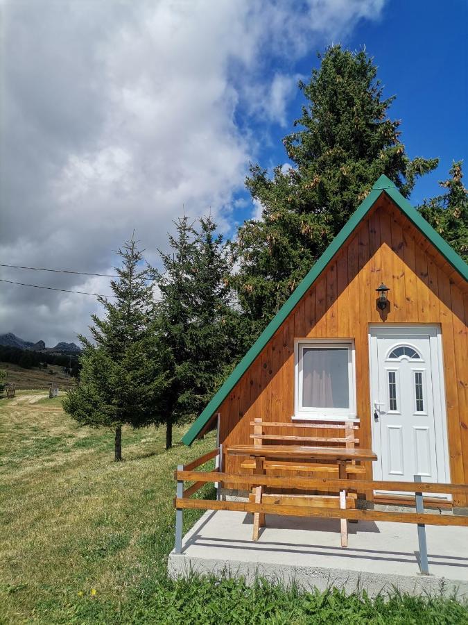 Village Cottage Жабляк Екстер'єр фото